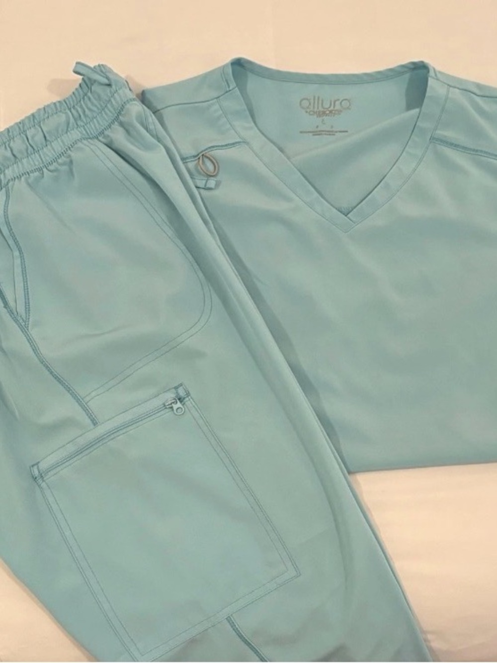 Cherokee Allure Light Turquoise Women’s Scrub Top & Jogger Set